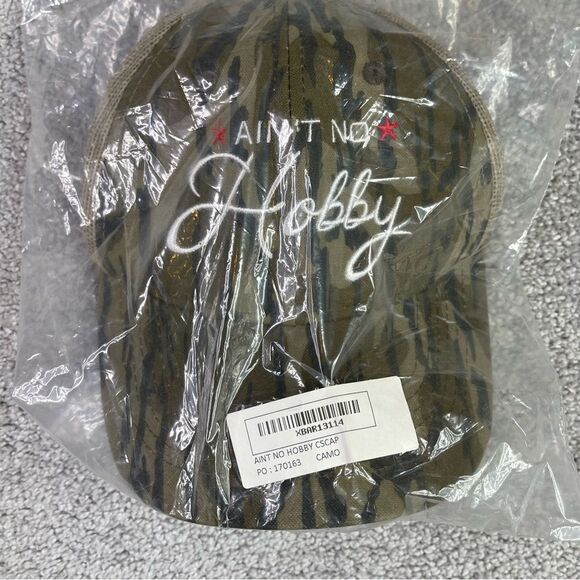 Mossy Oak Bar Stool Sports Camo Cap Ain't No Hobby Snapback Embroidered - Picture 1 of 7